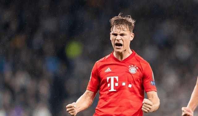  莱万特写意吊射，拜仁客场险胜门兴